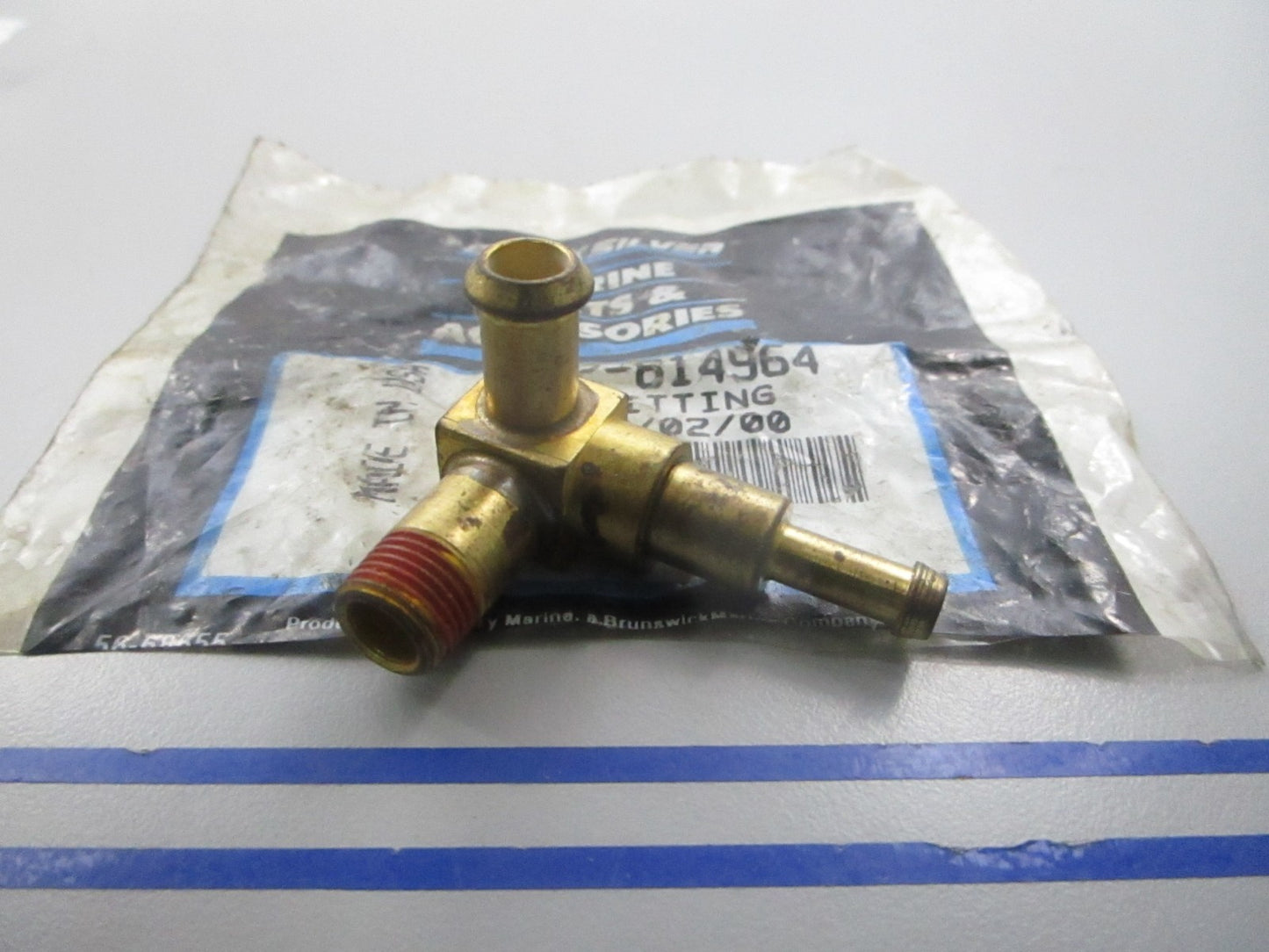 NEW OEM 22-814964 Mercury Quicksilver Fitting 0810