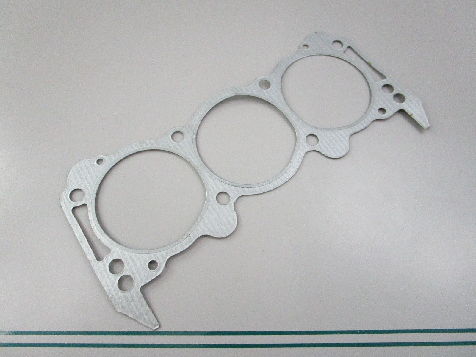 NEW 18-3884 Replaces: OMC 311207 Sierra Head Gasket 0810