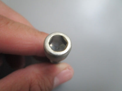 *NEW OEM* 0810 Volvo Penta Screw 959440