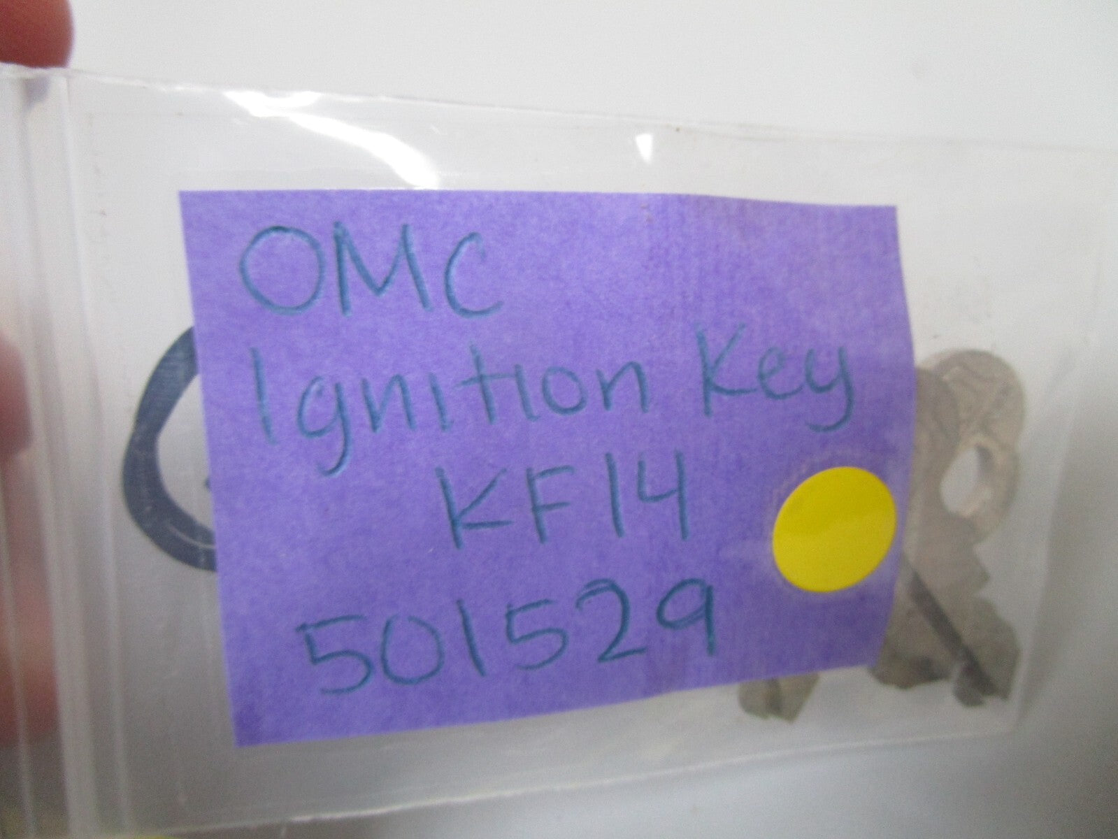 *NEW OEM* 0810 OMC Johnson Evinrude Ignition Key KF14 501529 0501529