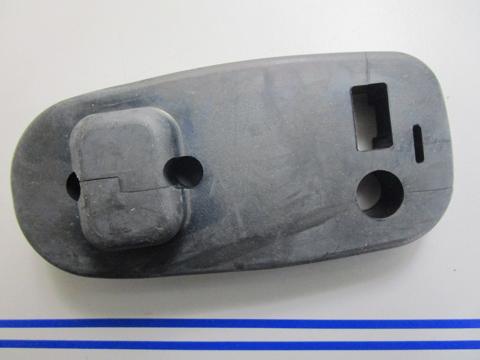 *NEW OEM* 0810 Suzuki Grommet 61124-87J00