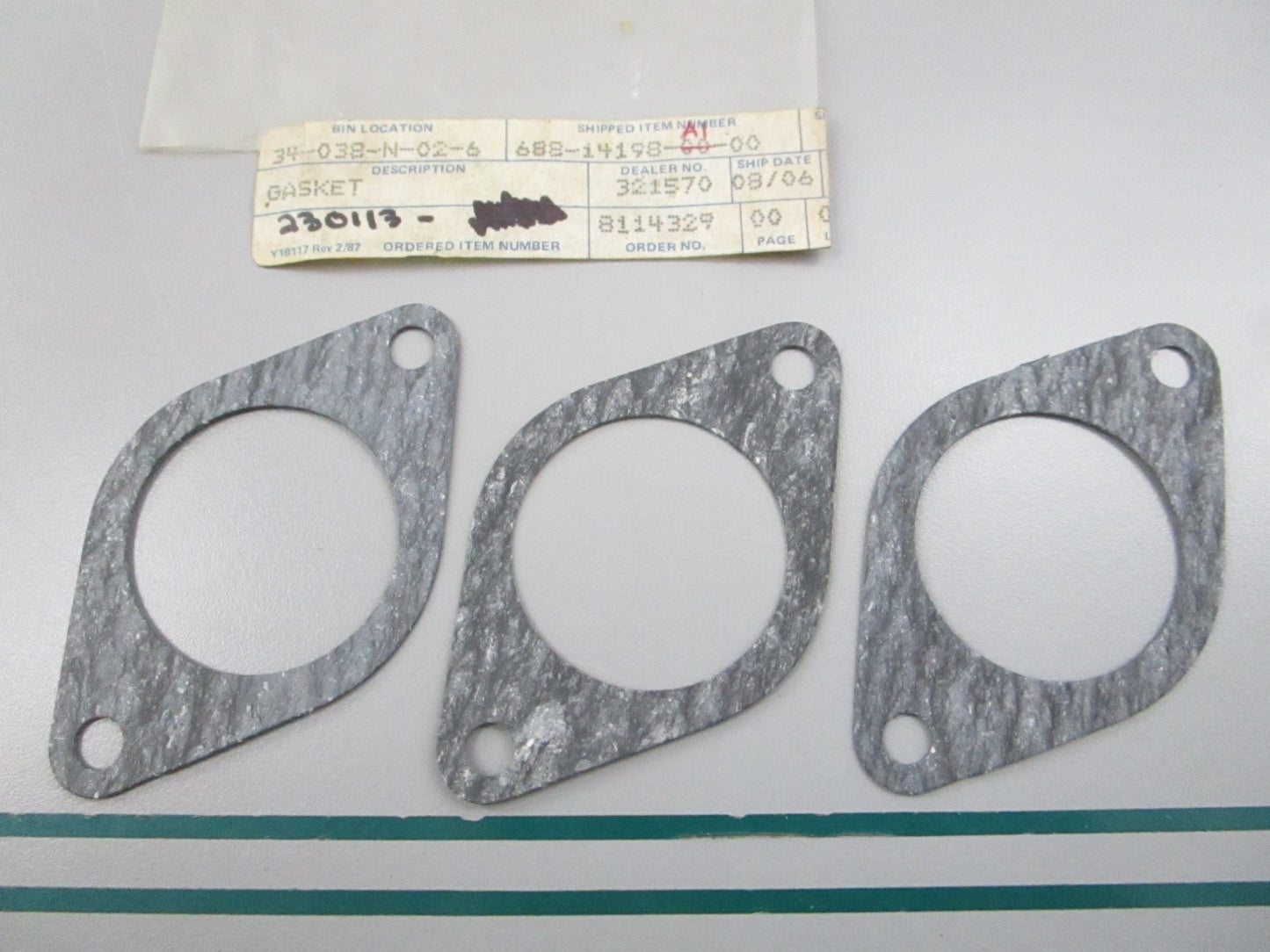 NEW OEM (LOT OF 3) 688-14198-00-00 Yamaha Gasket 0810
