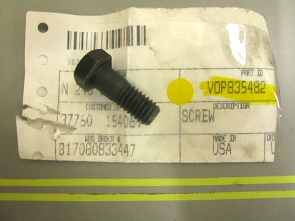 *NEW OEM* 0750 Volvo Penta SCREW 835482