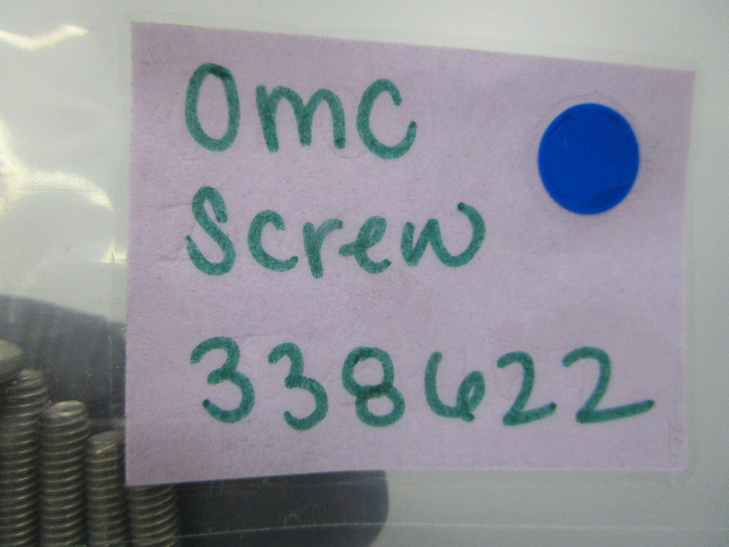 *NEW OEM* 0810 OMC Johnson Evinrude Screw 338622 0338622