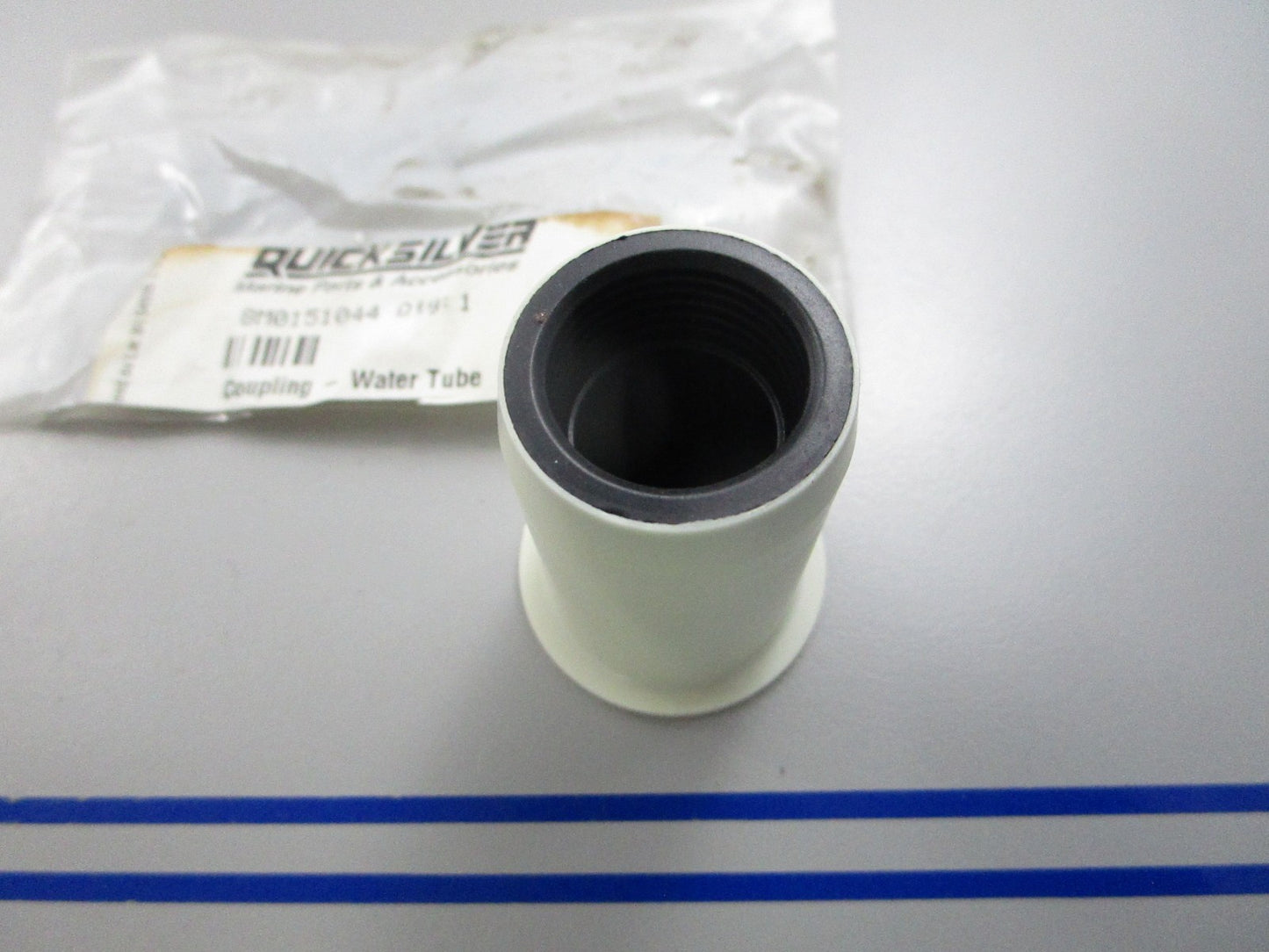 NEW OEM 8M0151044 Mercury Quicksilver Water Tube Coupling 0810