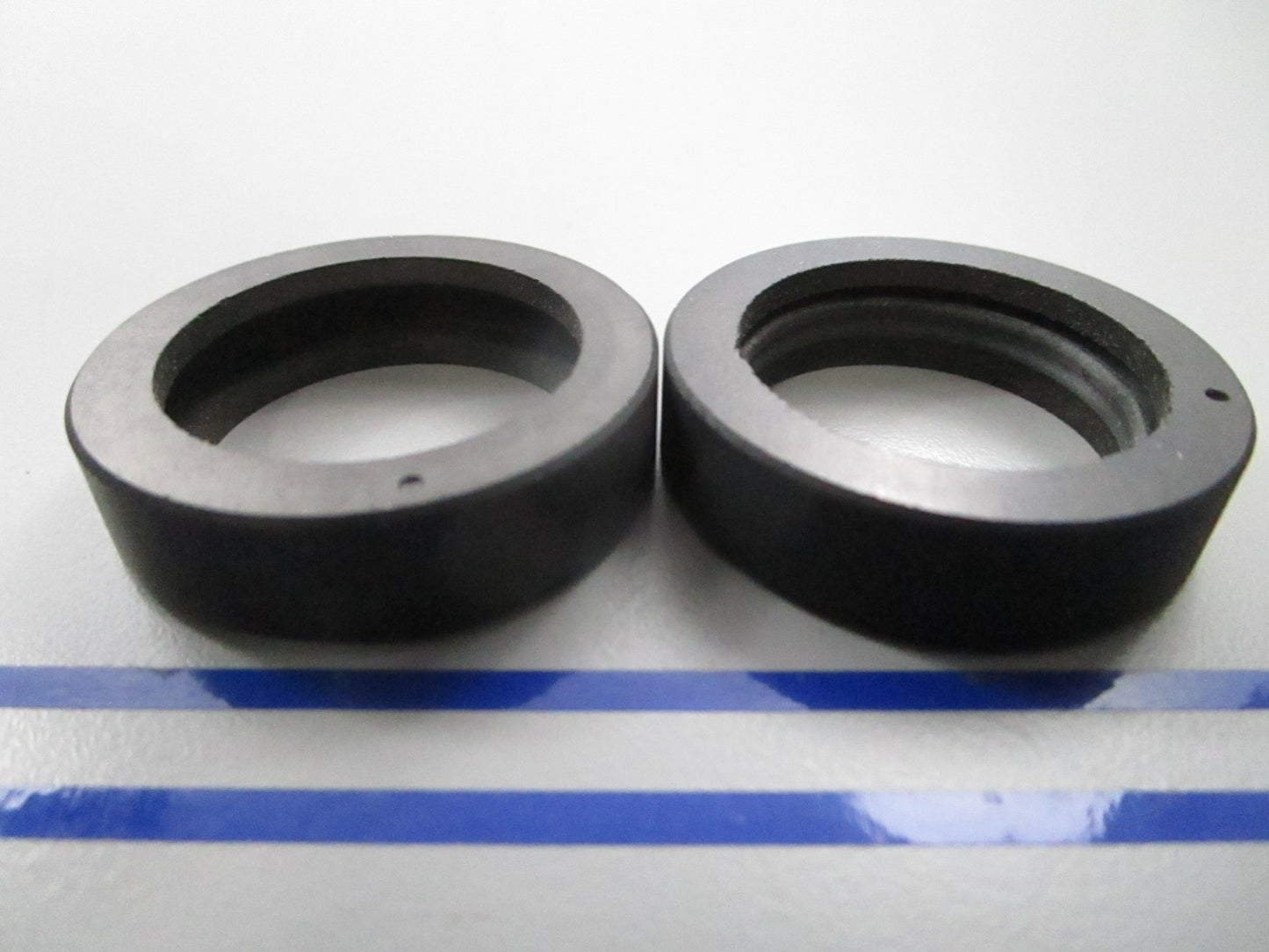 *NEW OEM* (LOT OF 2) 0810 OMC Johnson Evinrude Seal 305119 0305119