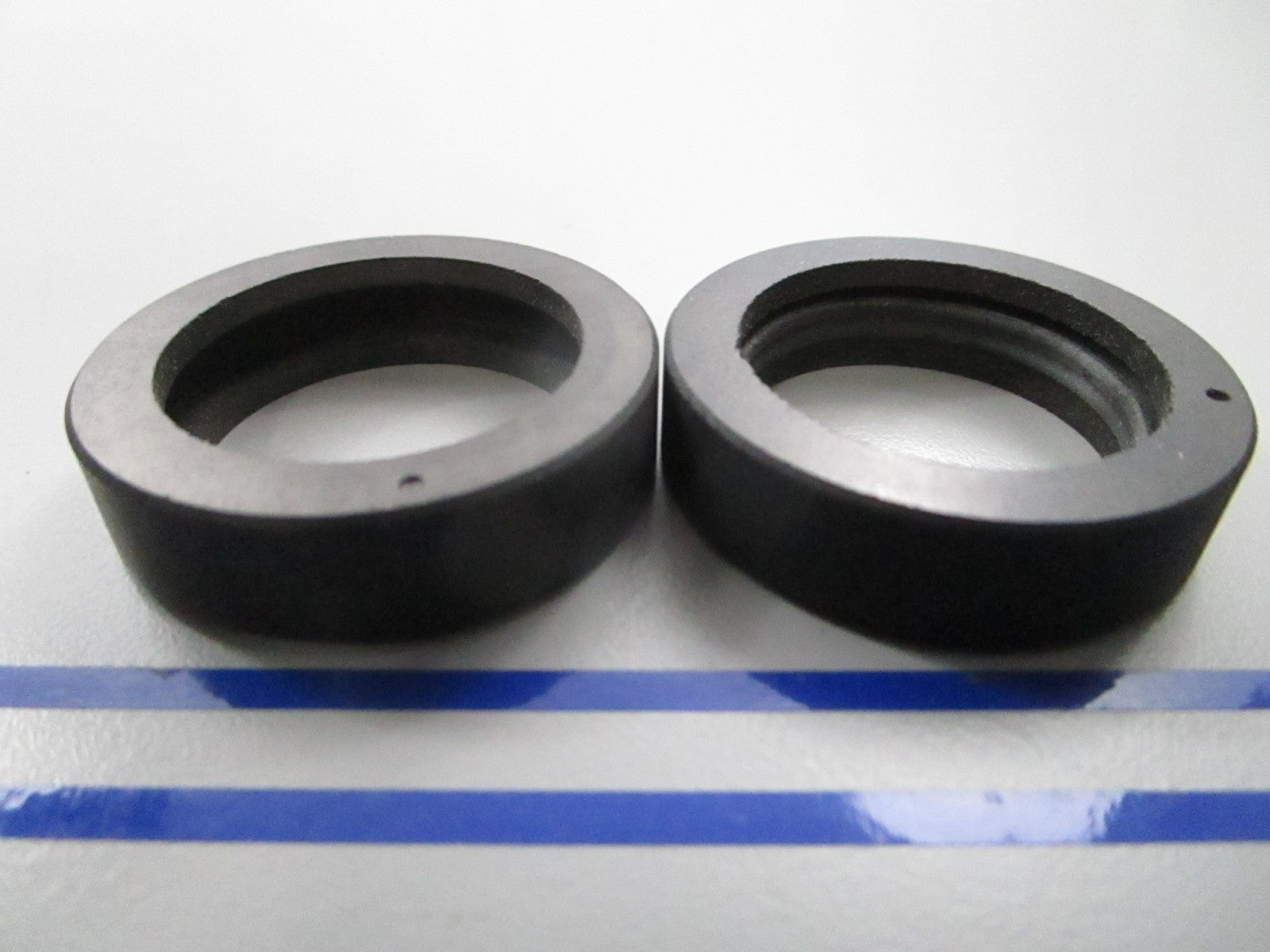 *NEW OEM* (LOT OF 2) 0810 OMC Johnson Evinrude Seal 305119 0305119
