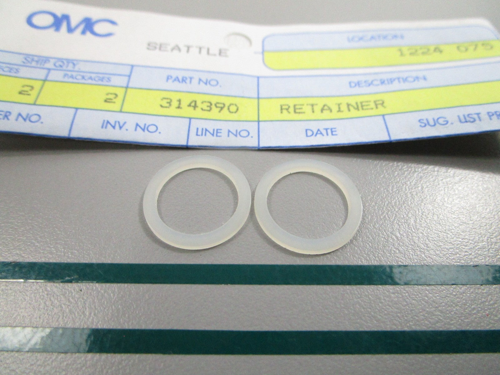 NEW OEM (LOT OF 2) 314390 0314390 OMC Johnson Evinrude Retainer 0810