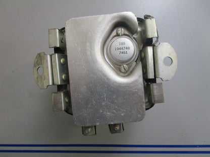 *NEW OEM* 0820 OMC Johnson Evinrude Voltage Regulator 379476 0379476