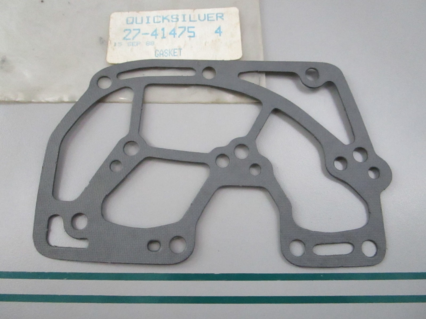 NEW OEM 27-41475 4 Mercury Quicksilver Gasket 0810