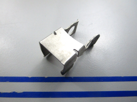 NEW OEM 310729 0310729 OMC Johnson Evinrude Spring Clip 0810