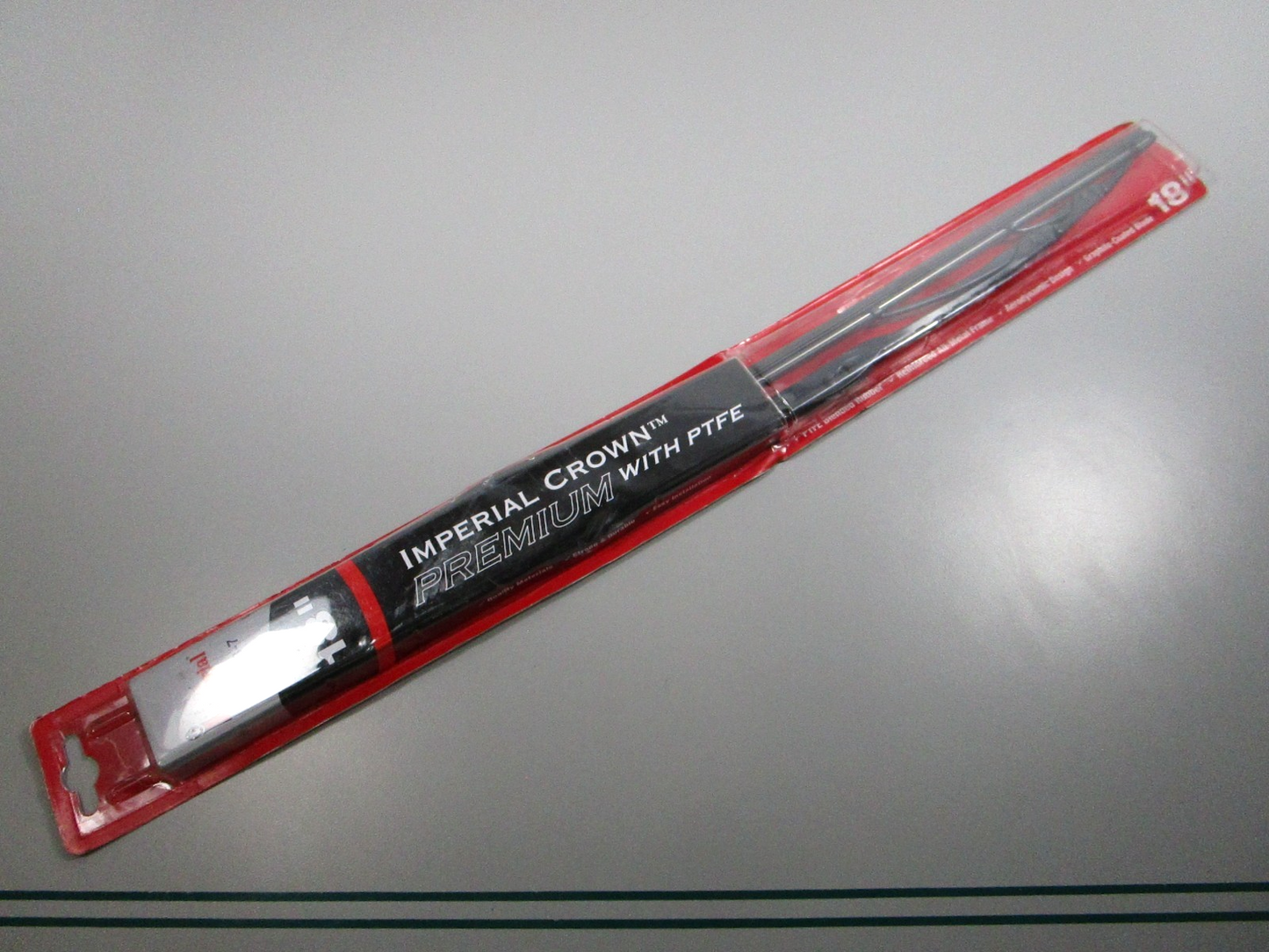 NEW 360018-7 Imperial Crown 18" Wiper Blade 0810