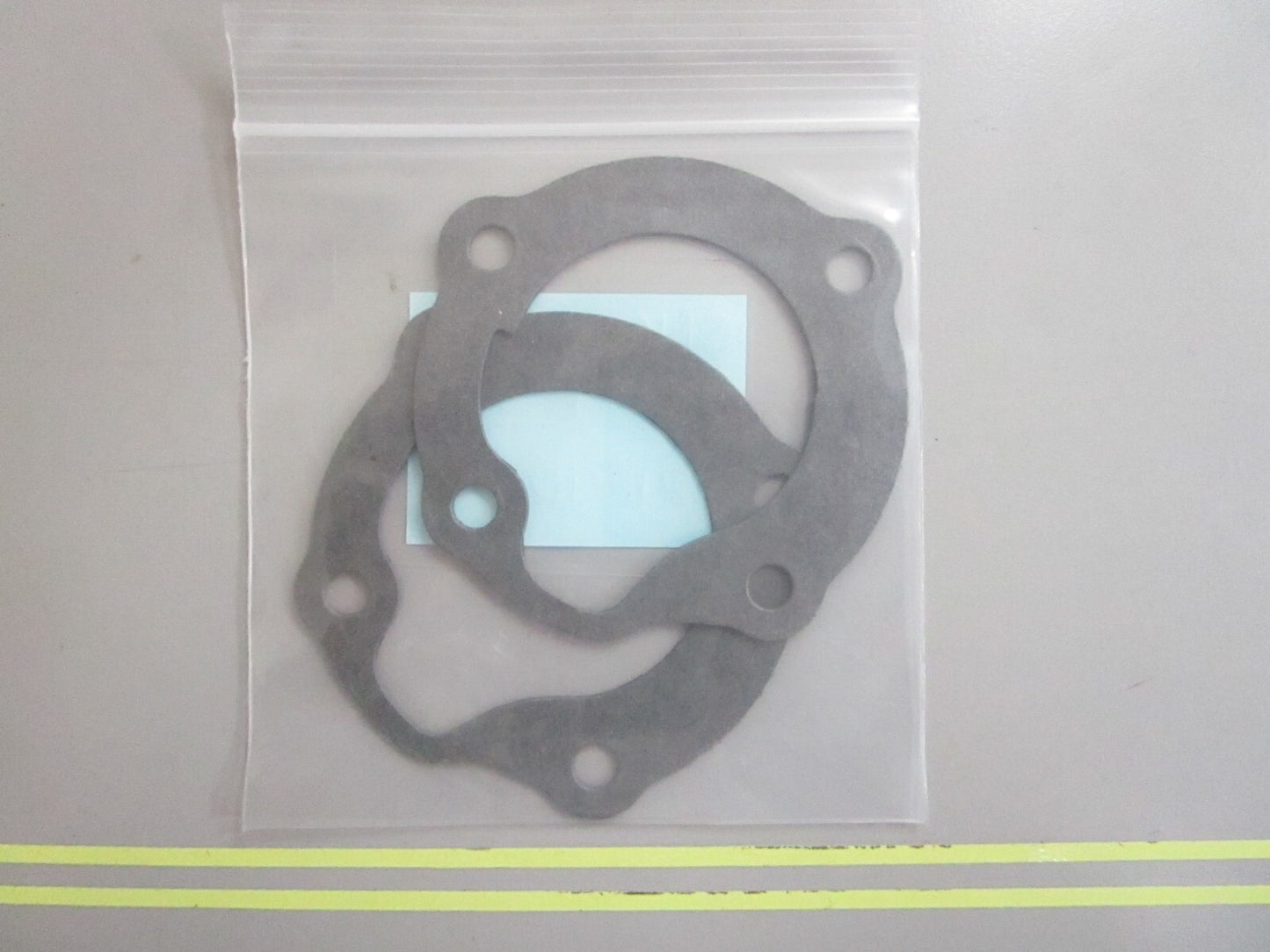 *NEW OEM* (LOT OF 2) 0810 OMC Johnson Evinrude Gasket 329390 0329390