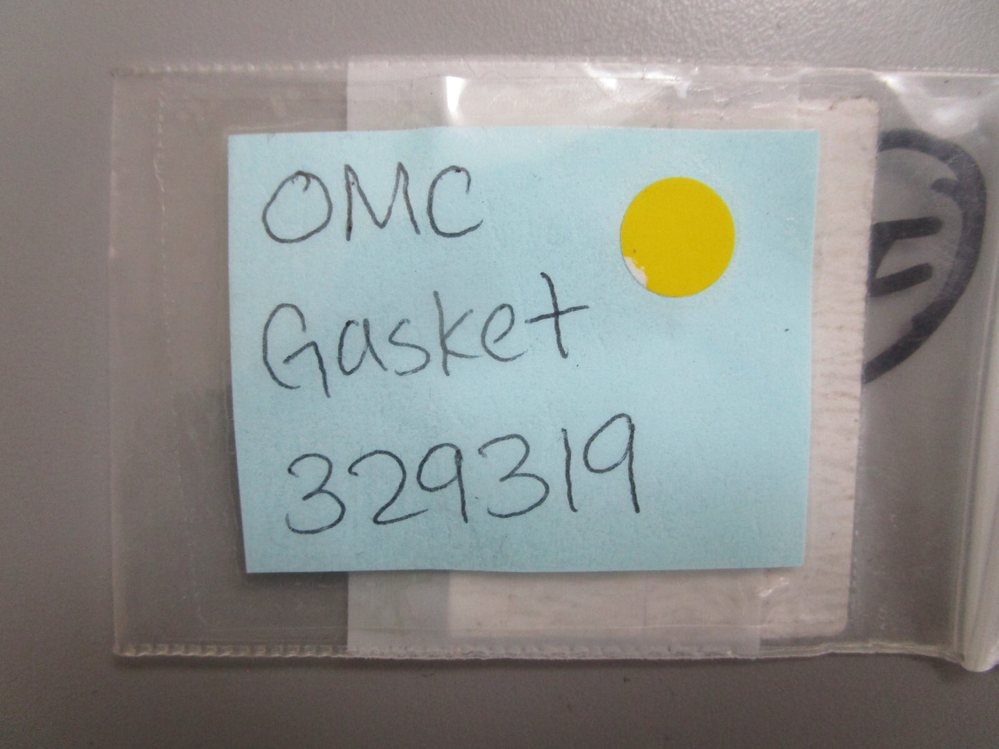 *NEW OEM* 0810 OMC Johnson Evinrude Gasket 329319 0329319