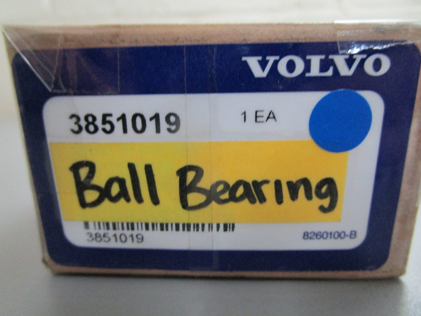 *NEW OEM* 0820 Volvo Penta Ball Bearing 3851019
