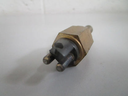 NEW OEM 0065451124 Mercedes-Benz Temperature Switch 0820