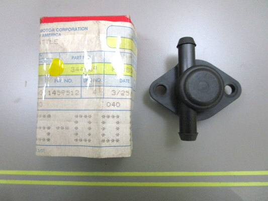 *NEW OEM* 0750 OMC Johnson Evinrude HOUSING, VALVE 344969 0344969