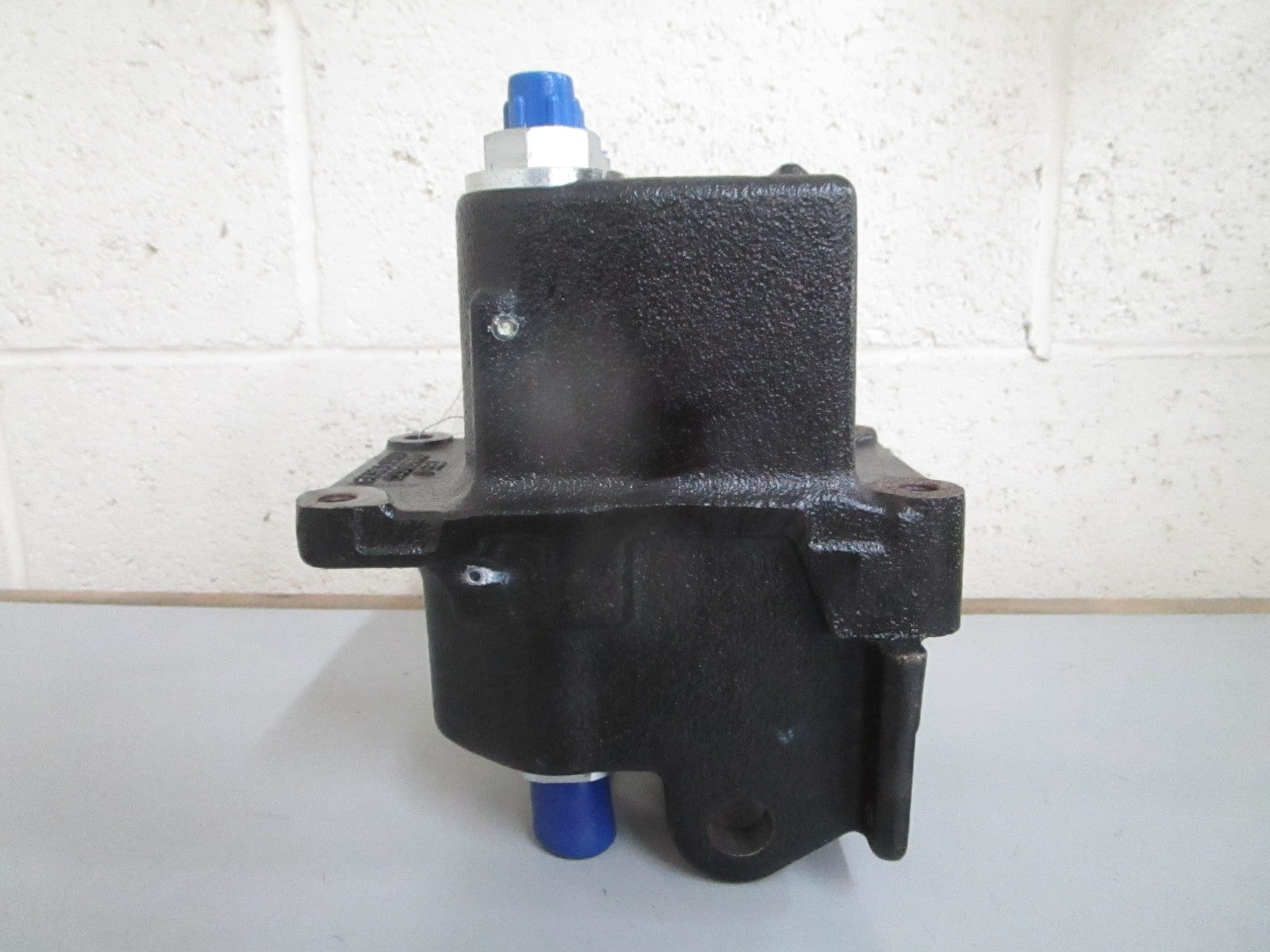 *NEW OEM* 0820 John Deere Brake Valve SJ28992