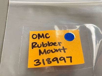 *NEW OEM* 0720 OMC Johnson Evinrude Rubber Mount 318997 0318997