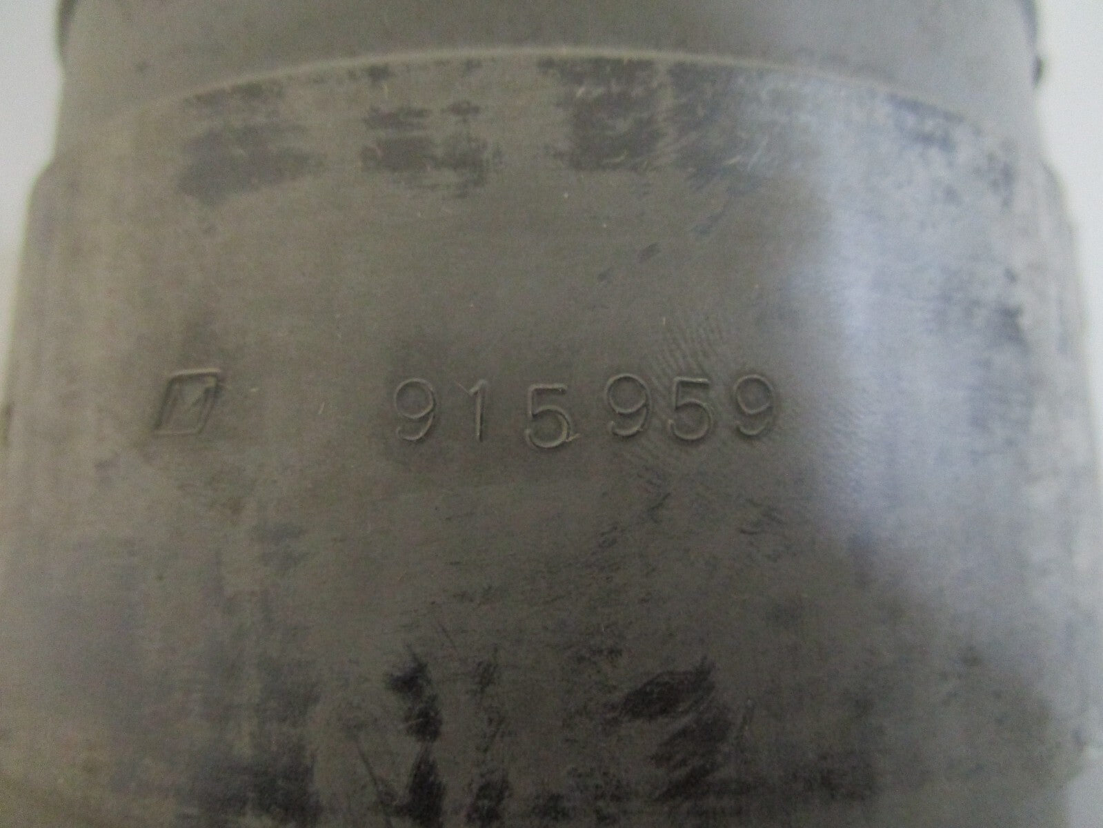 *NEW OEM* 0820 Volvo Penta Exhaust Hose 3853608 915959