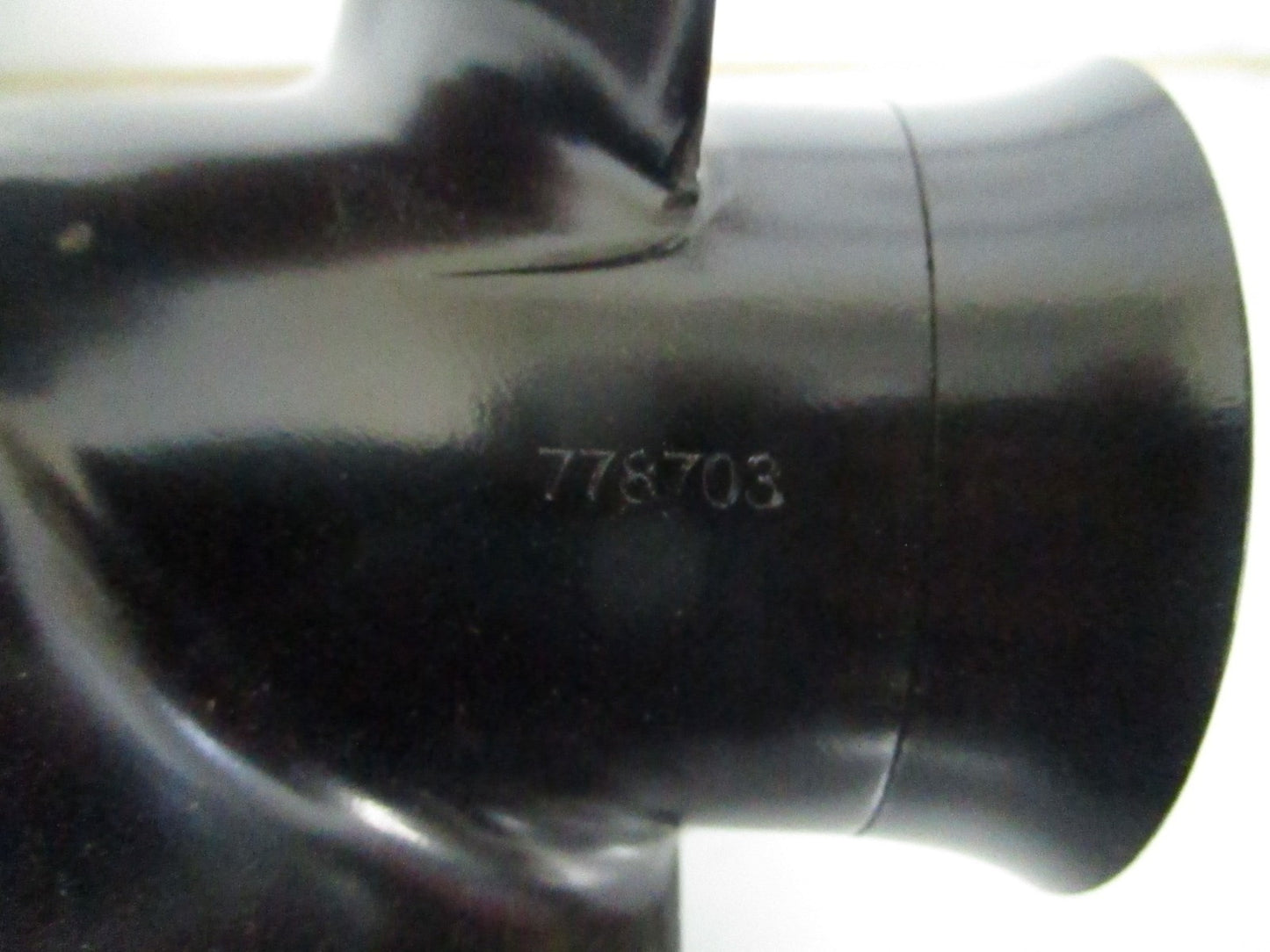 *NEW OEM* 0820 OMC Johnson Evinrude 10.5×11 RH Propeller 778703 0778703