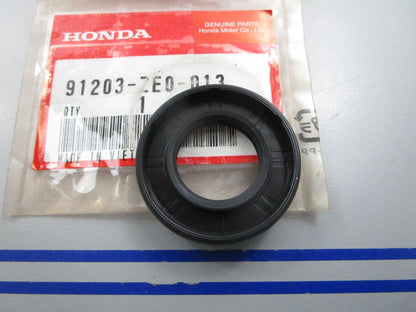 NEW OEM 91203-ZE0-013 Honda Oil Seal 0810
